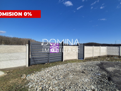 Vânzare teren intravilan împrejmuit - zonă liniștită, Drăguțești