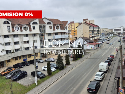 Vânzare apartament 4 camere, 93 mp, în Târgu Jiu, strada Nicolae Titulescu