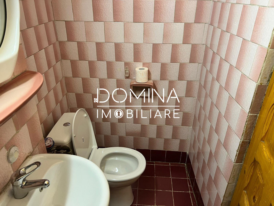 Închiriere apartament 4 camere, 116 mp, Ultracentral, strada Victoriei pietonal