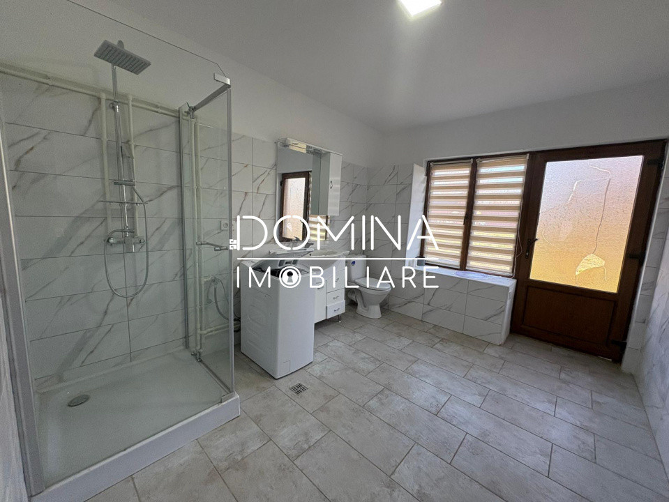 Vânzare casă P+1 și teren generos în Stănești - *stil rustic-conac*