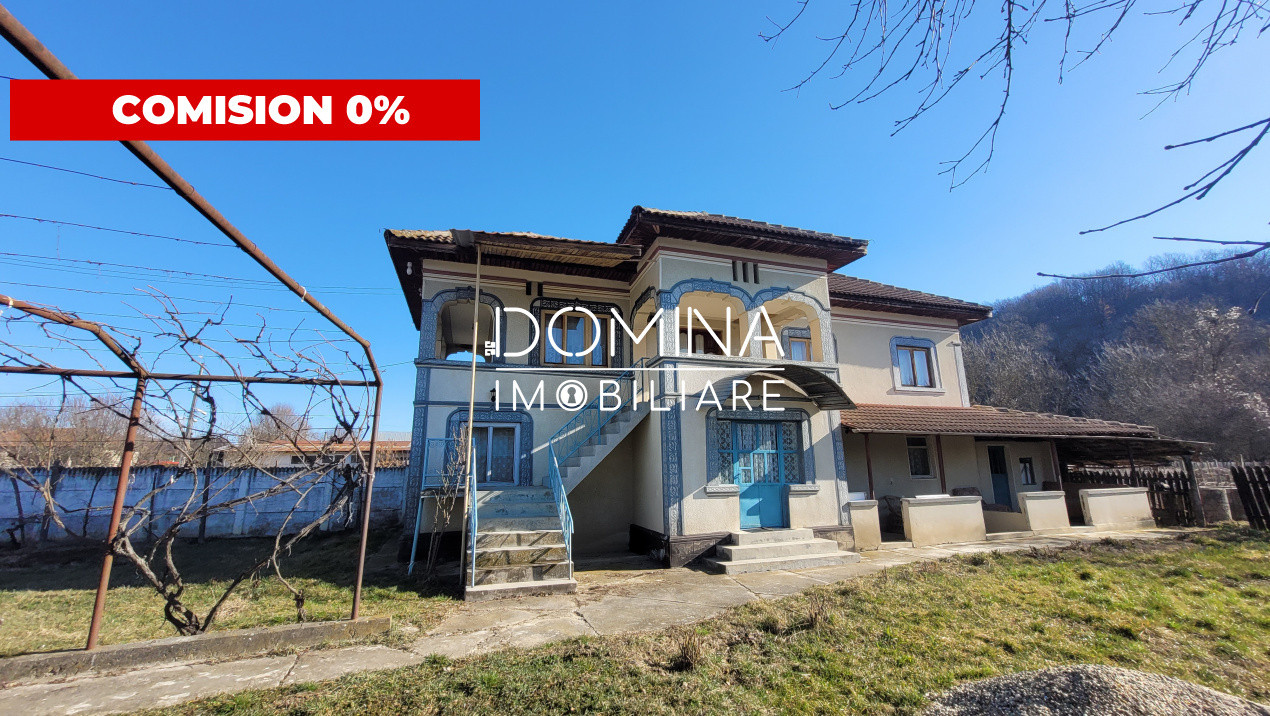 Vânzare casă D+P+1,  situată în comuna Căpreni, sat Bulbuceni