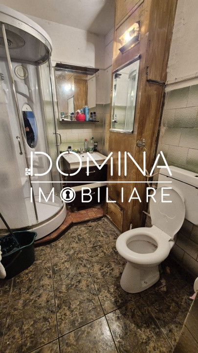 Vânzare apartament 4 camere, et.2, situat în Târgu Jiu, strada Progresului