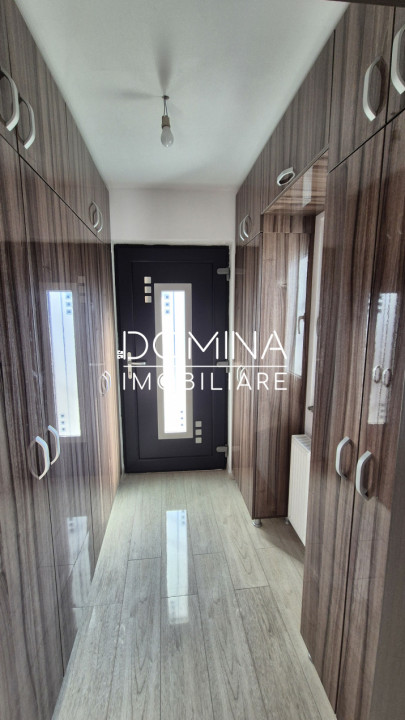 Casă spațioasă de închiriat P+M, aproape de Piața Centrală, strada 14 Octombrie