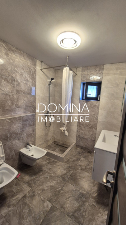 Casă spațioasă de închiriat P+M, aproape de Piața Centrală, strada 14 Octombrie