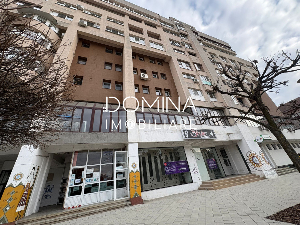 Închiriere spațiu comercial *150 mp-ultracentral-vitrină 10 m.l.- dublu acces*