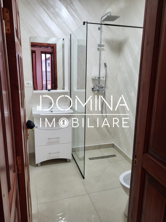 Vânzare vilă spațioasă P+1+M, în Târgu Jiu, strada Tismana - zonă rezidențială