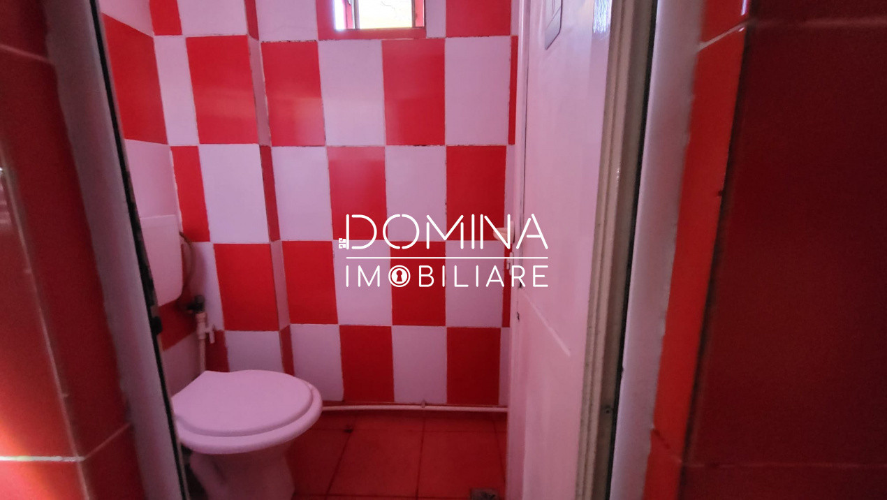 Spațiu comercial de vânzare, situat în Rovinari, strada Păcii