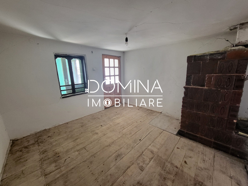 Vânzare casă și teren intravilan în comuna Arcani, sat Câmpofeni