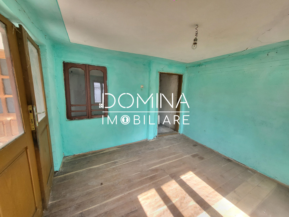 Vânzare casă și teren intravilan în comuna Arcani, sat Câmpofeni