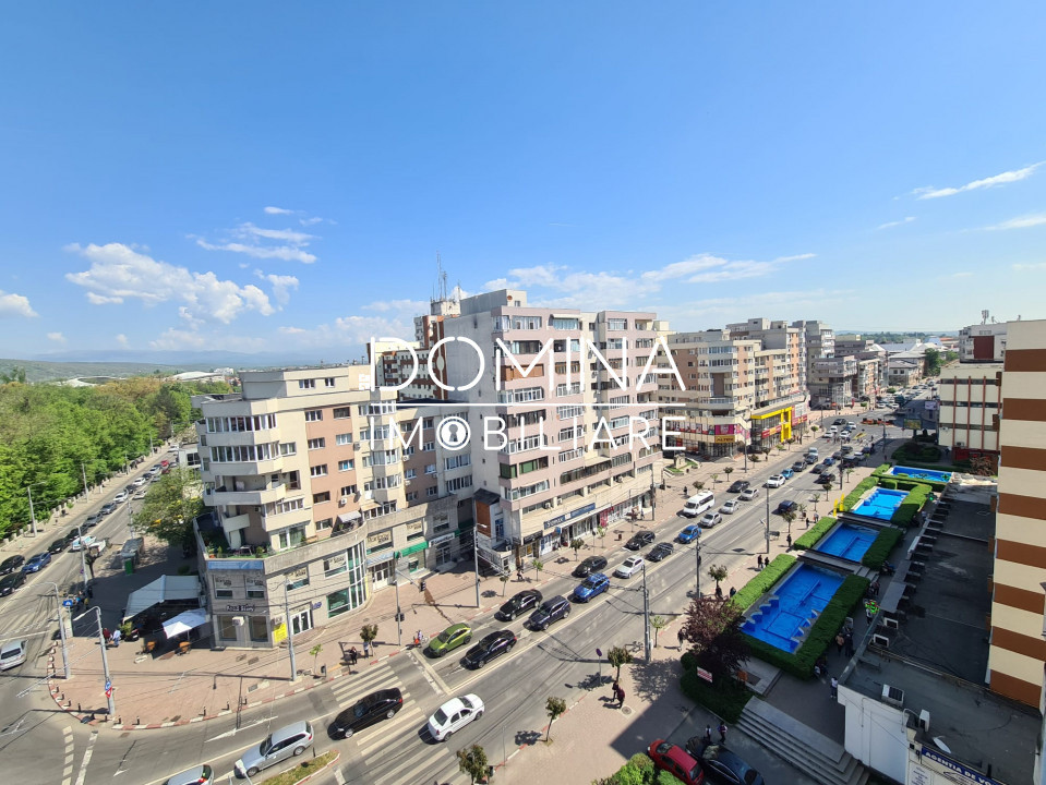 Vânzare apartament 3 camere - Bld. Constantin Brâncuși - zona Pieței Centrale