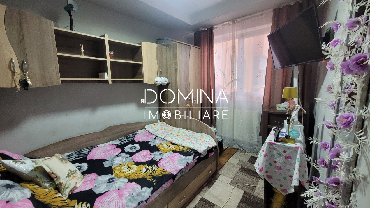 Vânzare apartament 4 camere, etajul 1, strada Nicolae Titulescu 