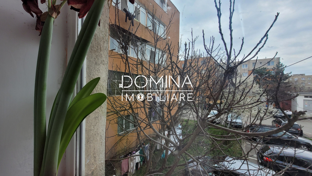 Vânzare apartament 4 camere, etajul 1, strada Nicolae Titulescu 