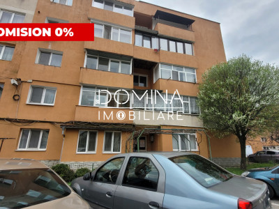 Vânzare apartament 4 camere, etajul 1, strada Nicolae Titulescu 