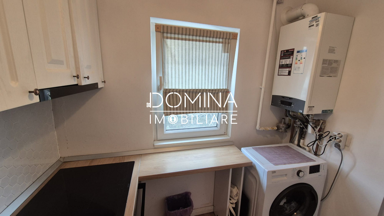 Vânzare garsonieră, etaj 1,  zonă centrală, strada Vasile Alecsandri