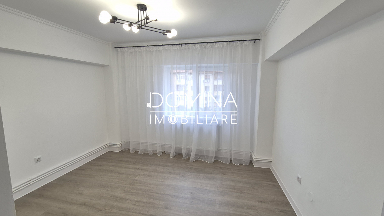 Vânzare apartament 2 camere, central, et. 3, construcție 1991, strada Victoriei