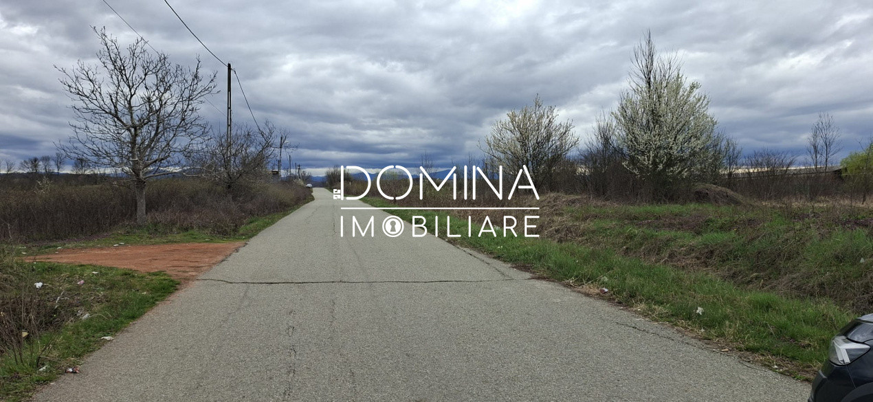 Vânzare teren intravilan 20.386 mp în Câlnic–traversat de râu, 19 km de Tg Jiu