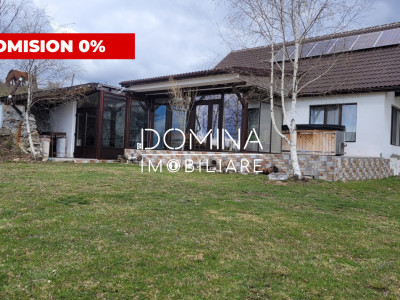 Vânzare casă de vacanță autonomă, priveliște spectaculoasă, Bumbești Jiu - Plai