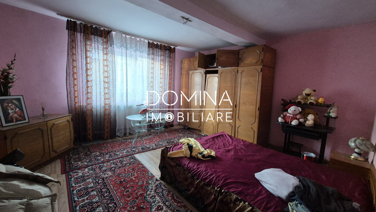 Casă P+1 de vânzare cu teren 1.143 mp – Târgu Jiu, zona Panduri, str. Motrului