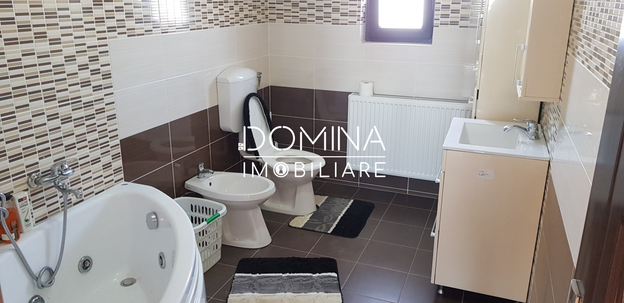 Vânzare casă mobilată/utilată, situată în Târgu Jiu, strada Ana Ipătescu