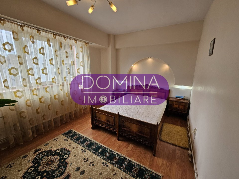 Vânzare apartament 2 camere spațios, situat în Târgu Jiu, Bld. Republicii