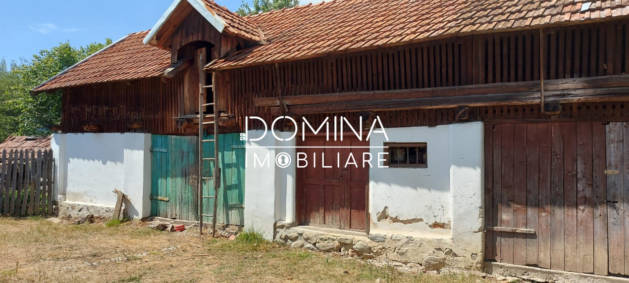 Vânzare casă tradițională, teren 1583 mp, Polovragi 