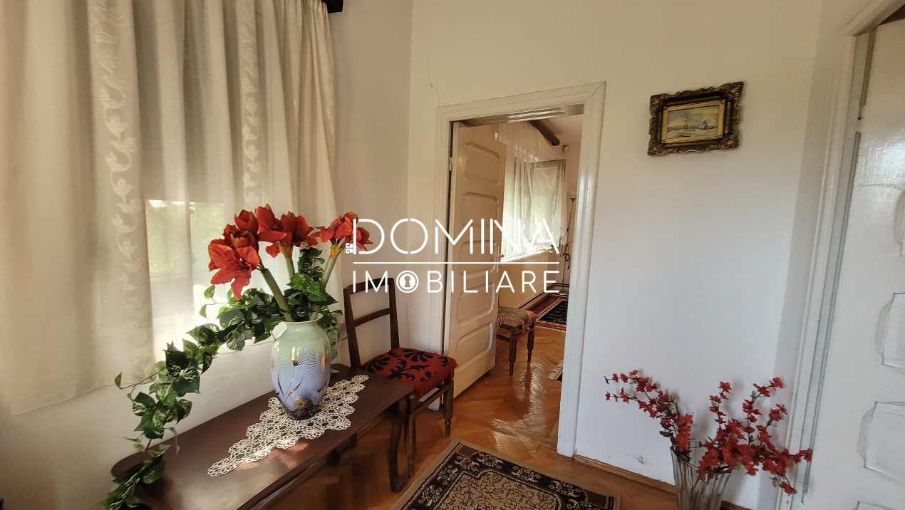 Vânzare casă, zonă centrală, exclusivistă, strada România Muncitoare, Tg-Jiu