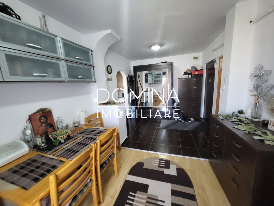 Vânzare apartament cu 2 camere în zonă semicentrală, str. Revolutiei