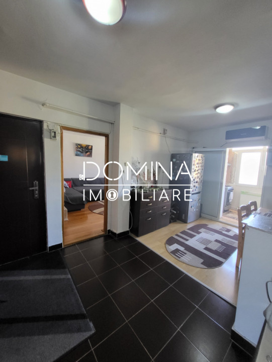 Vânzare apartament cu 2 camere în zonă semicentrală, str. Revolutiei