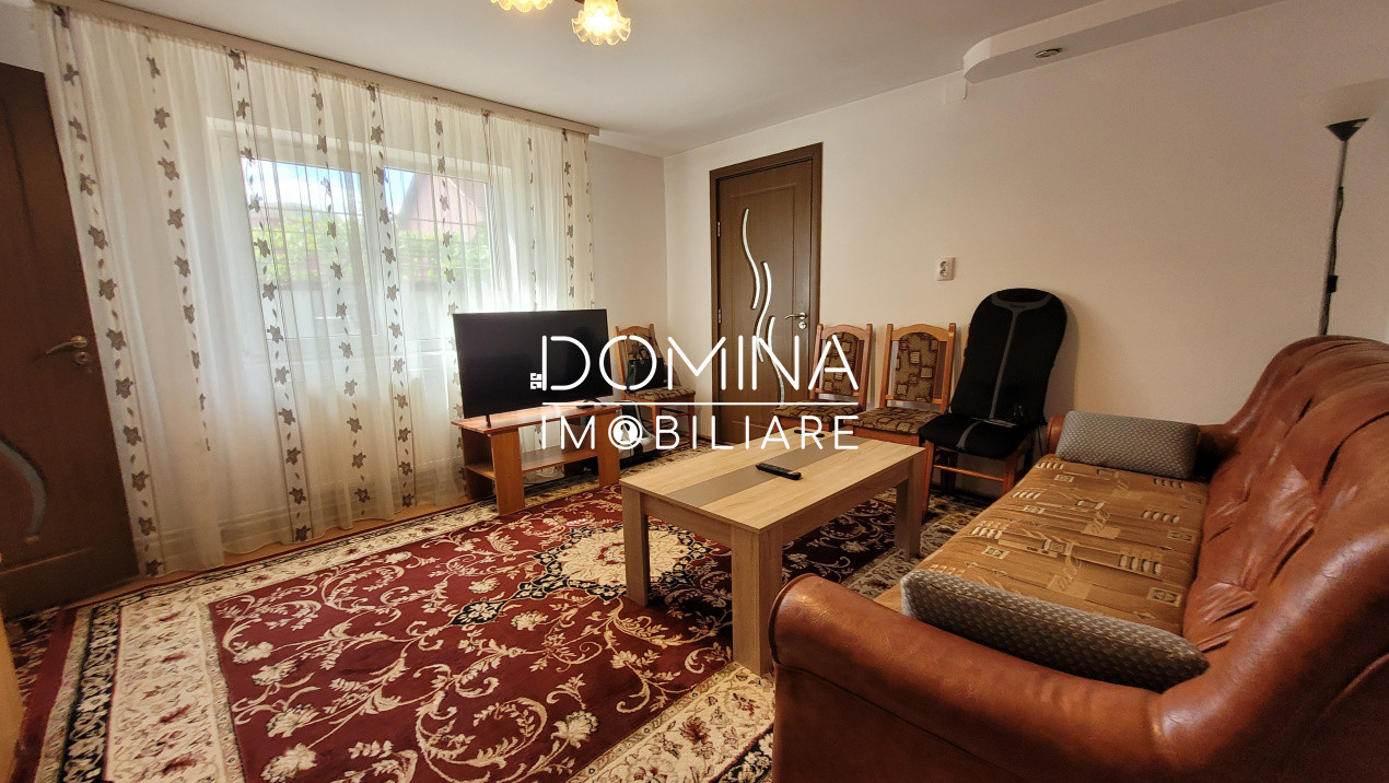 Vânzare casă + 800 mp teren, Târgu Jiu, strada 14 Octombrie,  zonă centrală.