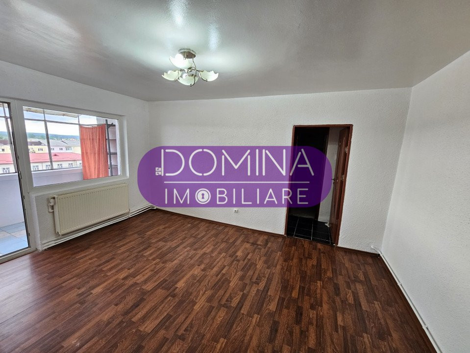 Vânzare apartament 2 camere situat în Târgu Jiu - zona Parcului Lido