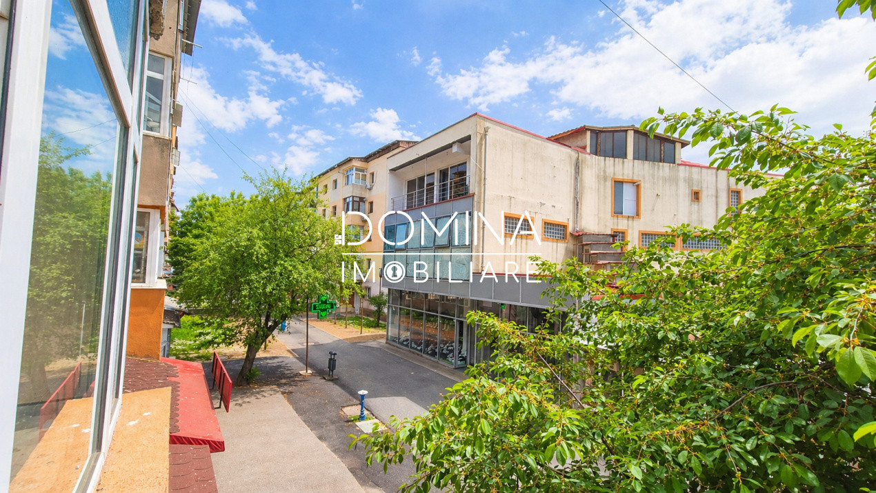 Vânzare apartament 2 camere, etaj 1, în Târgu Jiu - zona 8 Mai