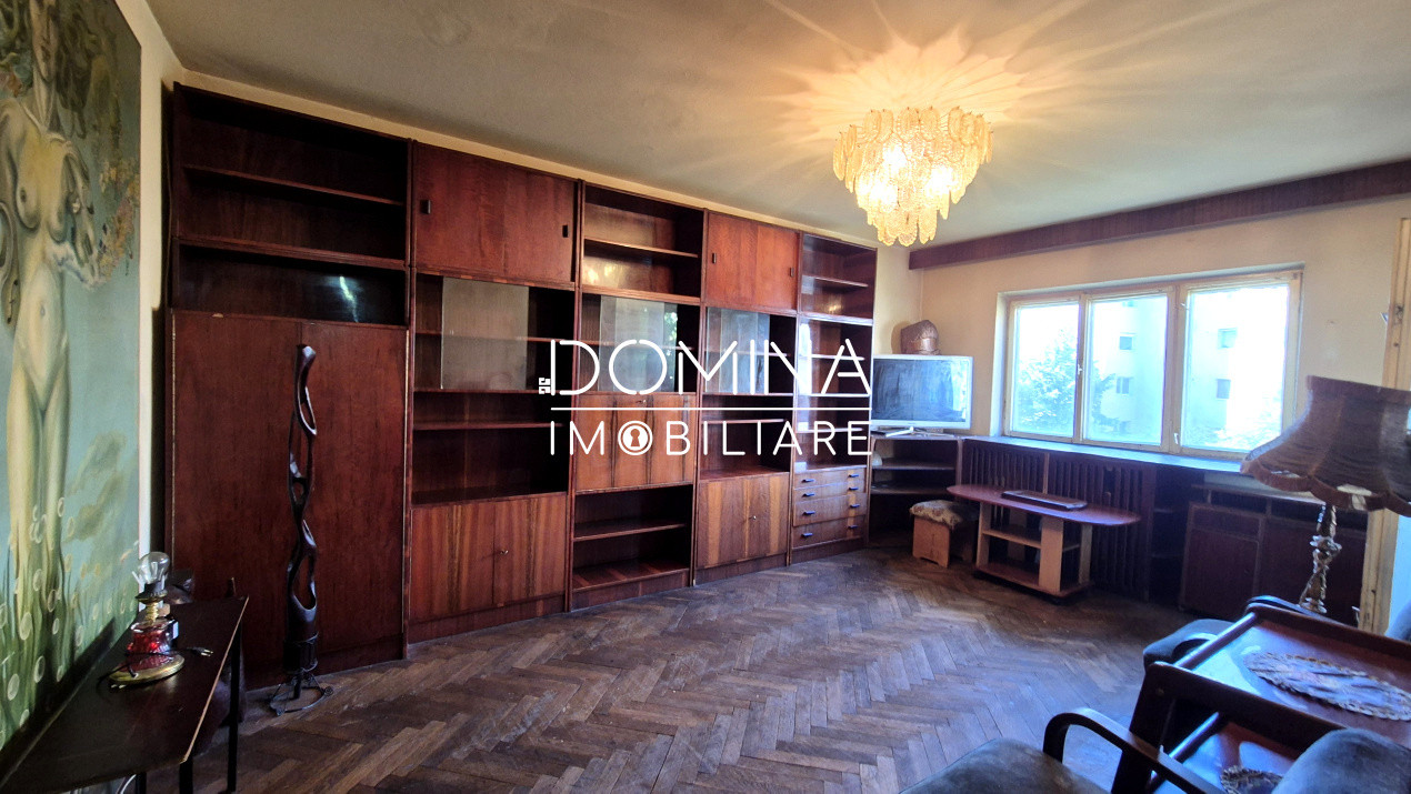 Vânzare apartament 2 camere, etaj 2, str. G-ral Christian Tell, Târgu Jiu