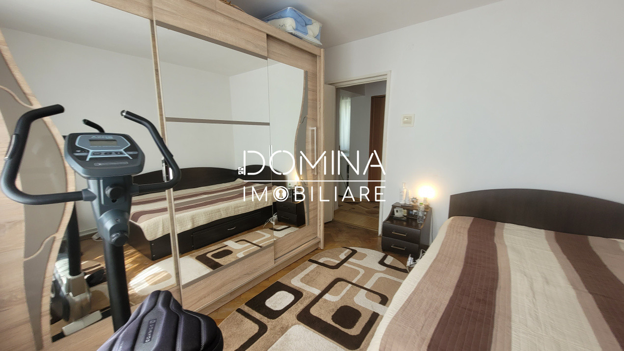 Vânzare apartament 3 camere, Aleea Teilor, Târgu Jiu 