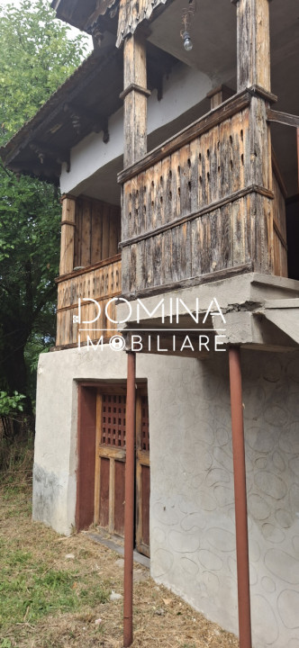 Vânzare casă – sat Bălcești, com. Bengești-Ciocadia – teren generos 6.770 mp