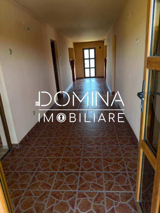Vânzare casă P+M situată în Blahnița de Sus, Comuna Săcelu