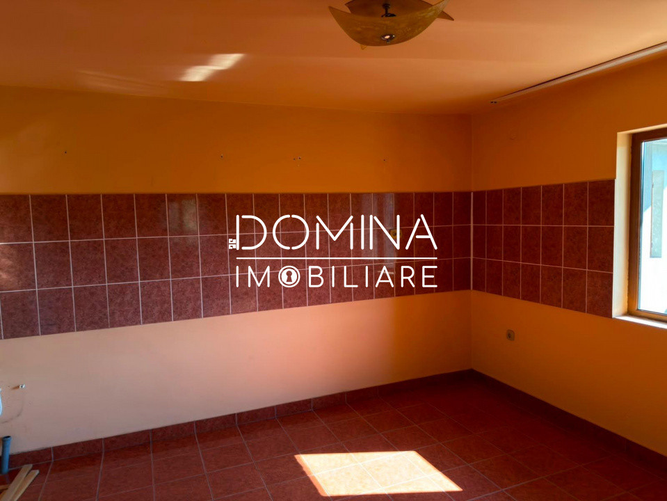 Vânzare casă P+M situată în Blahnița de Sus, Comuna Săcelu