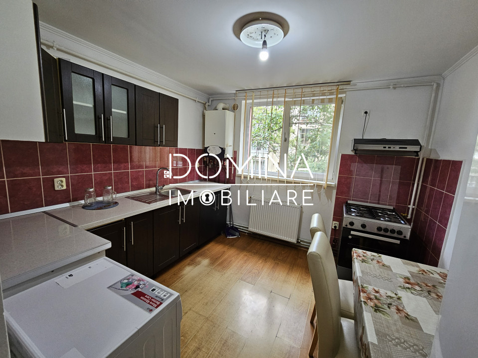 Închiriere apartament 3 camere, etaj 2, situat în Târgu Jiu, strada Garofiței