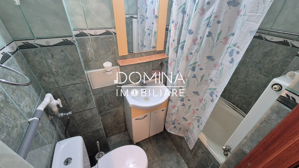 Vânzare apartament 3 camere, str. Slt. Gheorghe Bărboi - zona Casei Tineretului