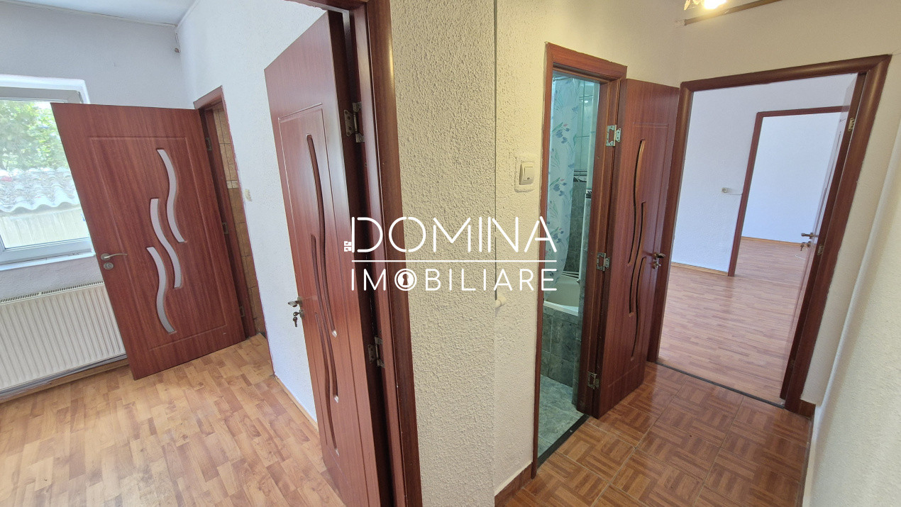 Vânzare apartament 3 camere, str. Slt. Gheorghe Bărboi - zona Casei Tineretului