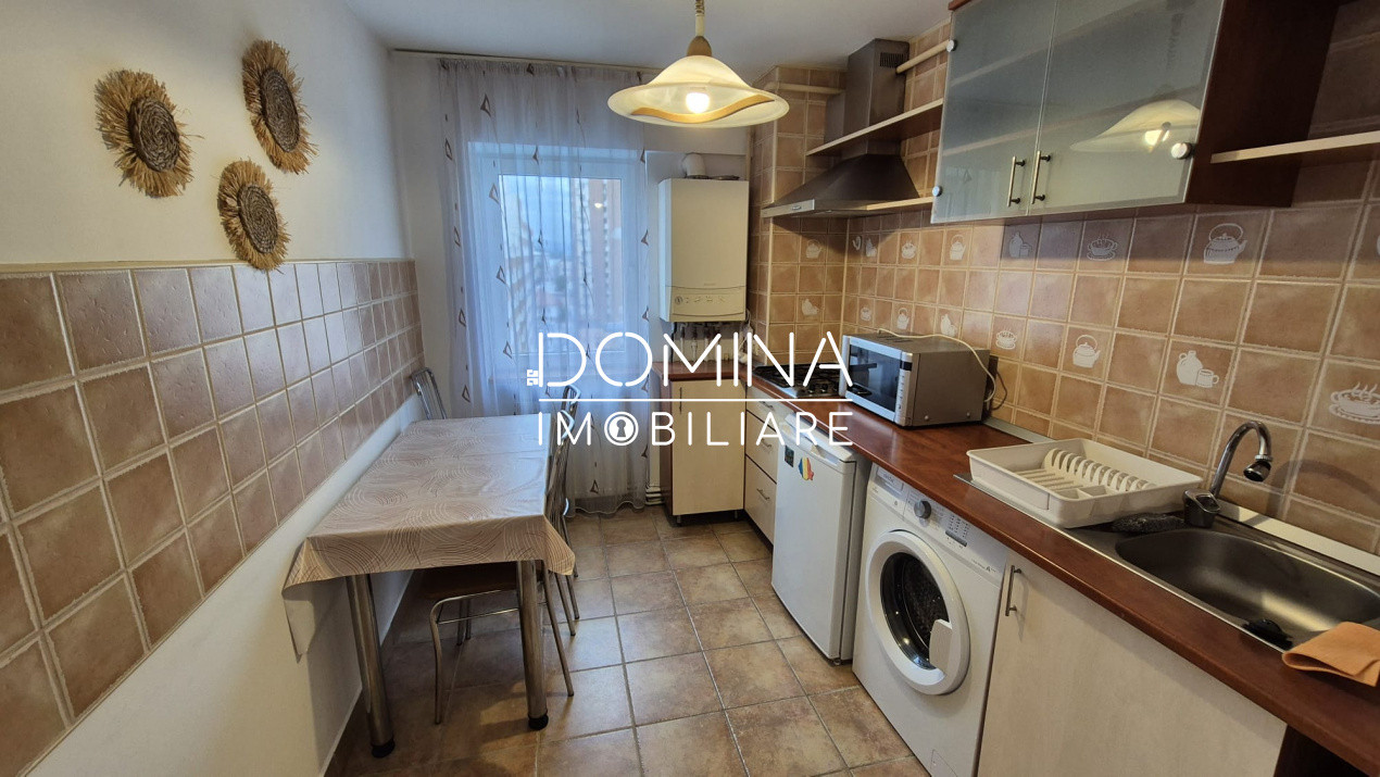 Închiriere apartament 2 camere, ultracentral, vedere panoramică, strada Unirii