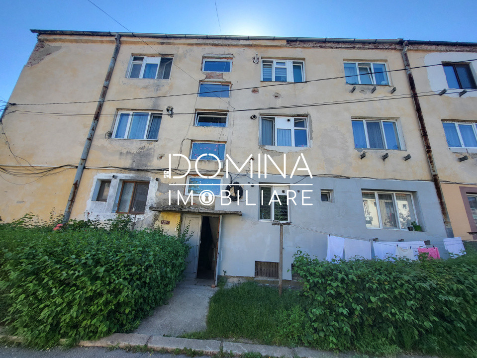 Vânzare garsoniera spațioasă și decomandată în Bld. Ecaterina Teodoroiu