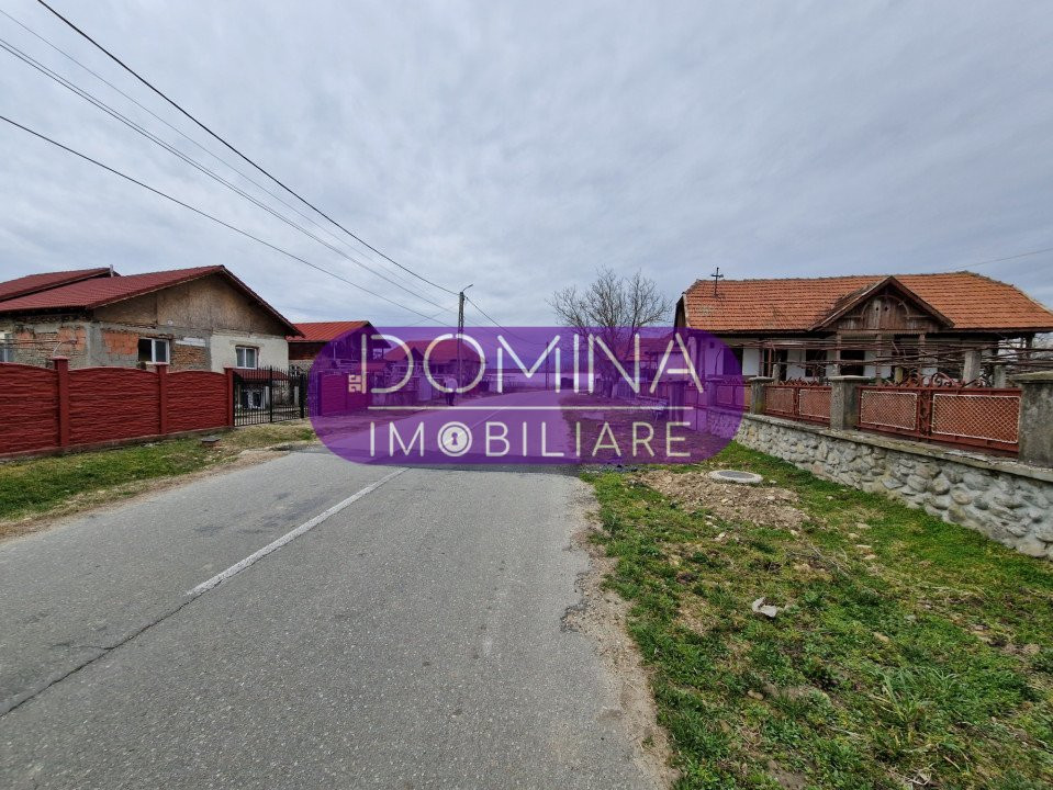 Vânzare proprietate situată în Stolojani - la 15 km distanță de Târgu Jiu