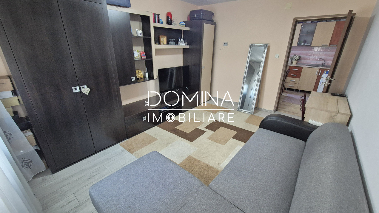 Vânzare apartament 2 camere decomandat, vedere bilaterală, Aleea Plopilor