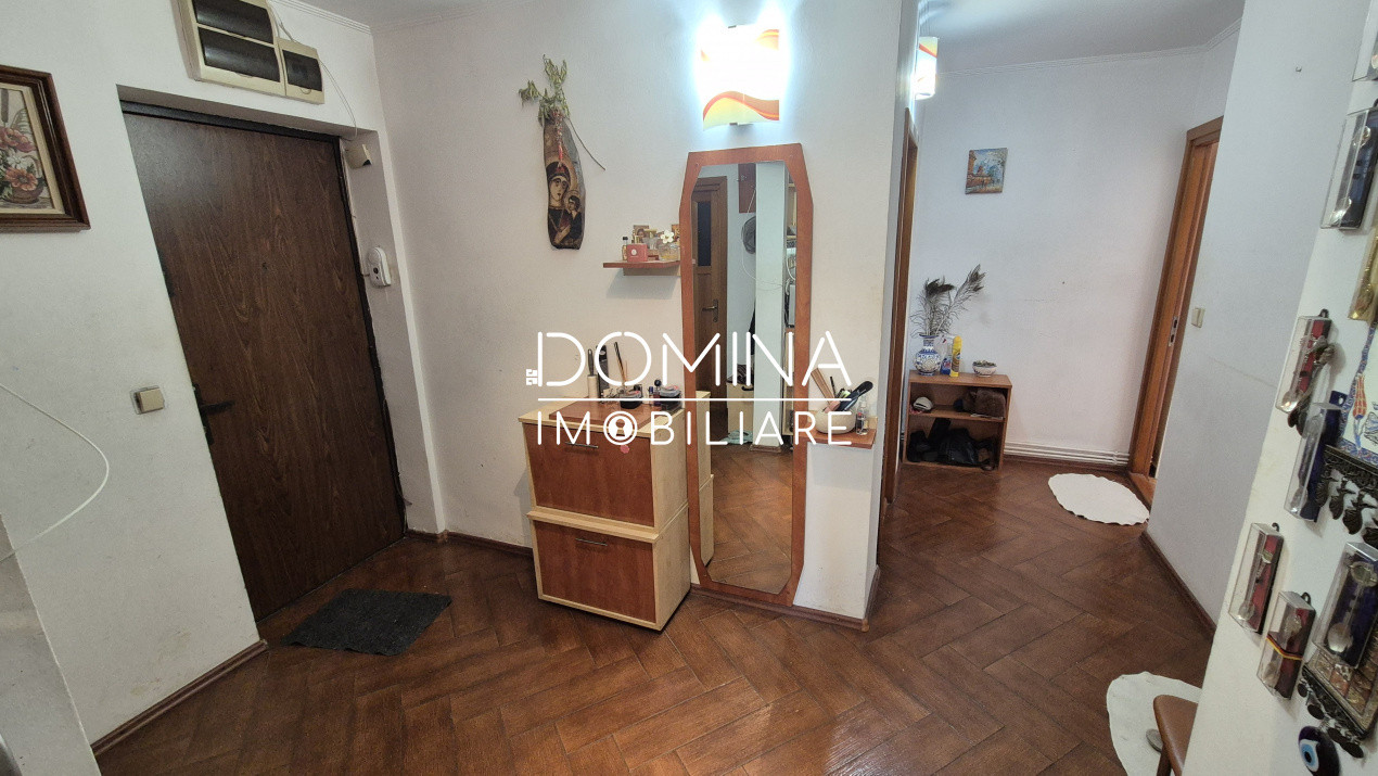 Vânzare apartament 3 camere – etaj 1 – ultracentral – strada Victoriei