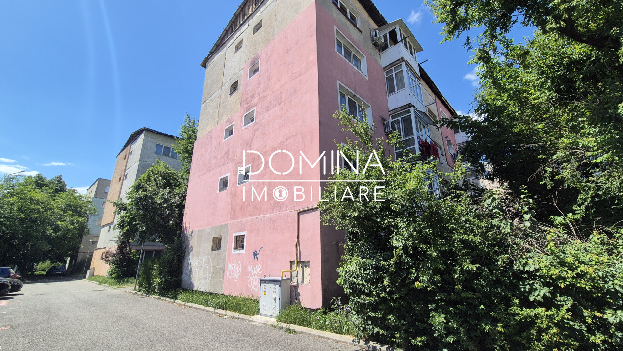 Vânzare apartament 2 camere, situat în Târgu Jiu, Aleea Plopilor