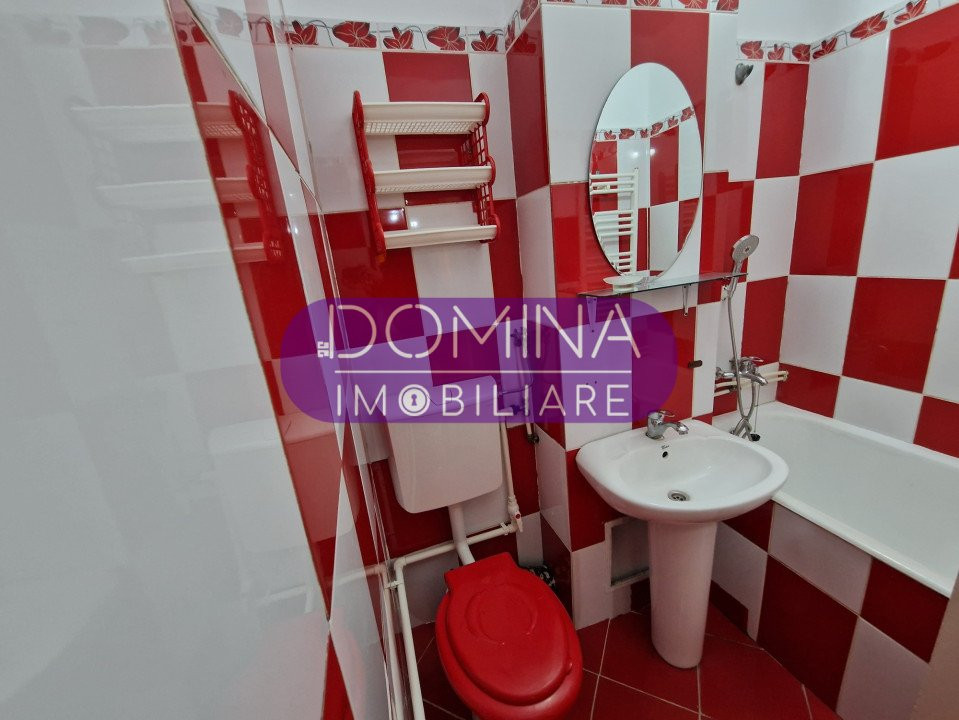 Vânzare apartament 2 camere, situat în Târgu Jiu, Aleea Plopilor - zona 9 Mai