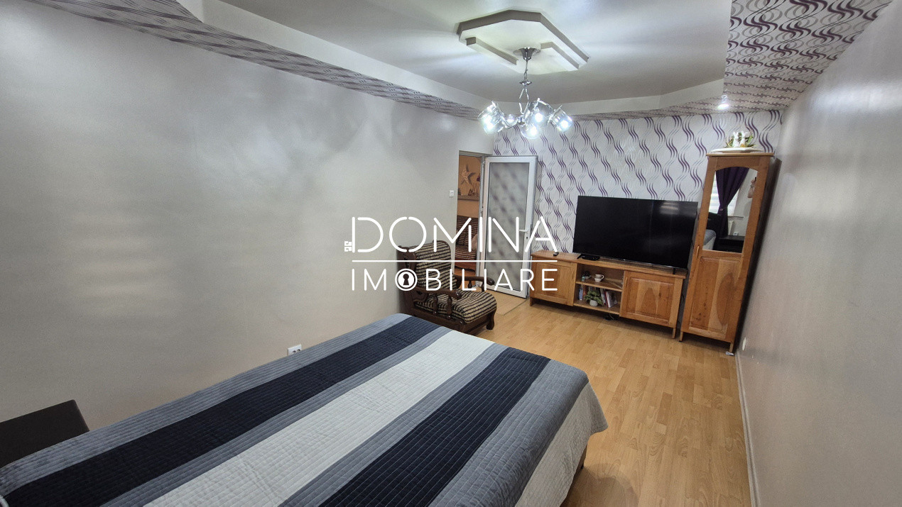 Vânzare apartament 3 camere, strada 9 Mai, vizavi de Shoping City Mall