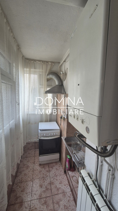 Închiriere apartament 3 camere, zonă centrală, strada Nicolae Bălcescu