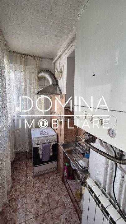 Închiriere apartament 3 camere, zonă centrală, strada Nicolae Bălcescu