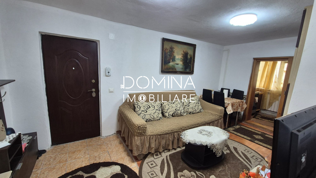 Vânzare apartament 2 camere, zona Pieței Centrale, strada Plevnei